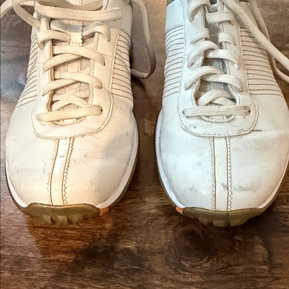 Nike Golf Shoes - Picture 7 of 8